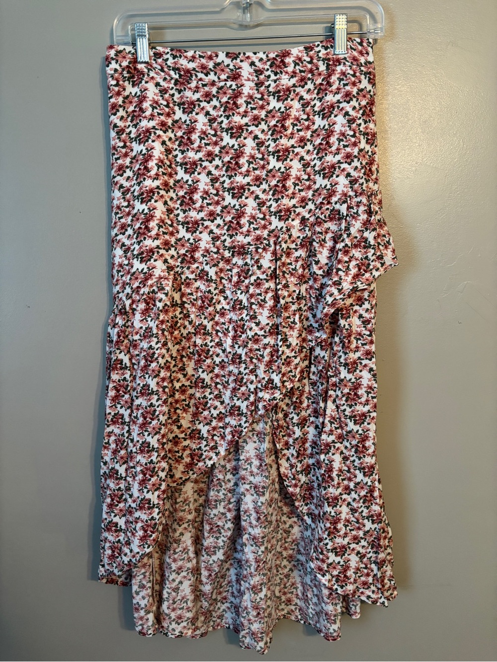 Asymmetrical Floral Ruffle Maxi Skirt - White with Red Floral